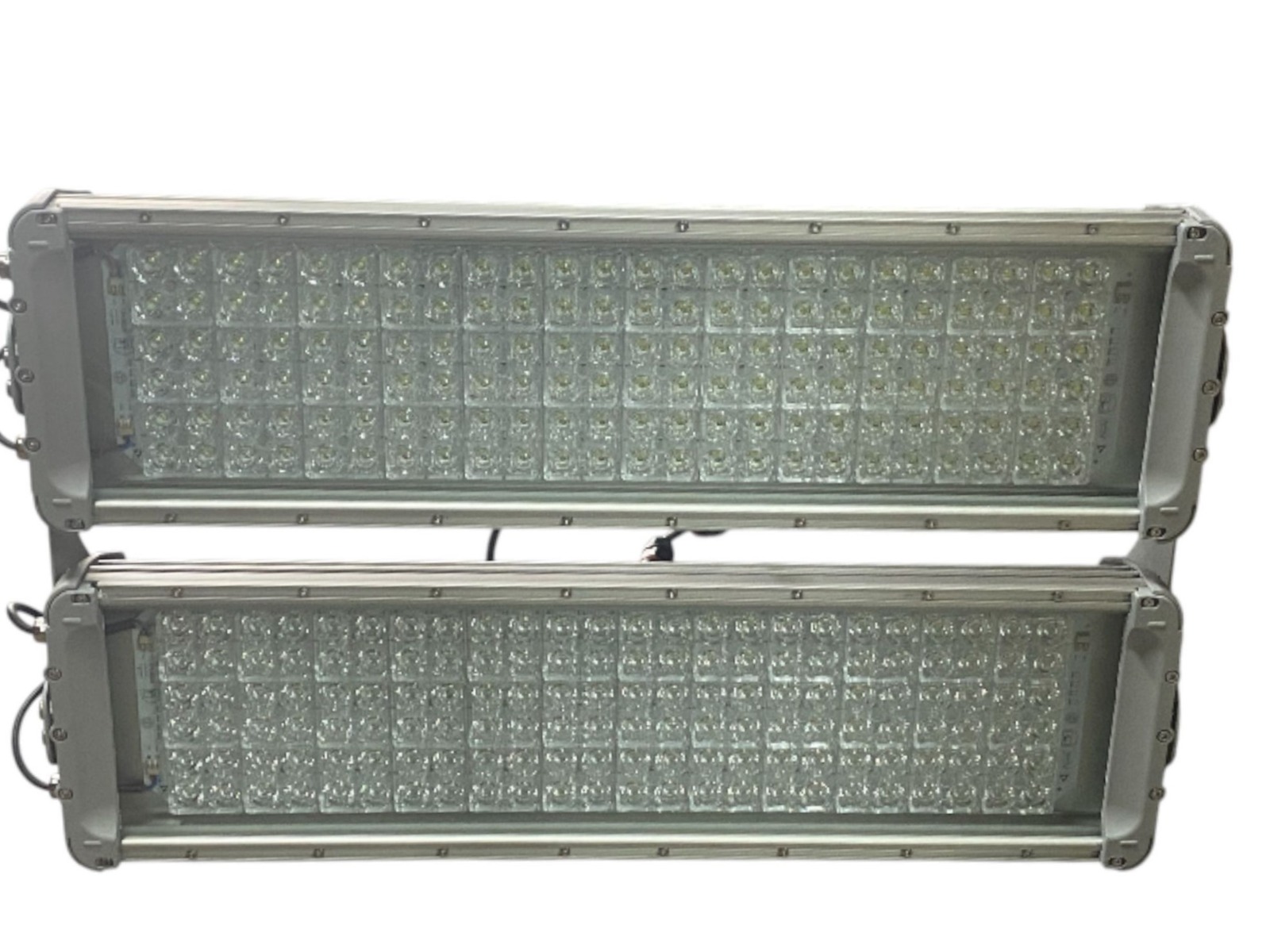 VEGA UZUN MENZİL PROJEKTÖR